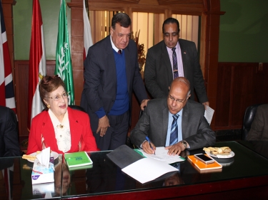 Signing Protocol with Egyptian Meteorological Authority
